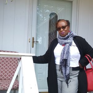 Meet your Posher, Veronica